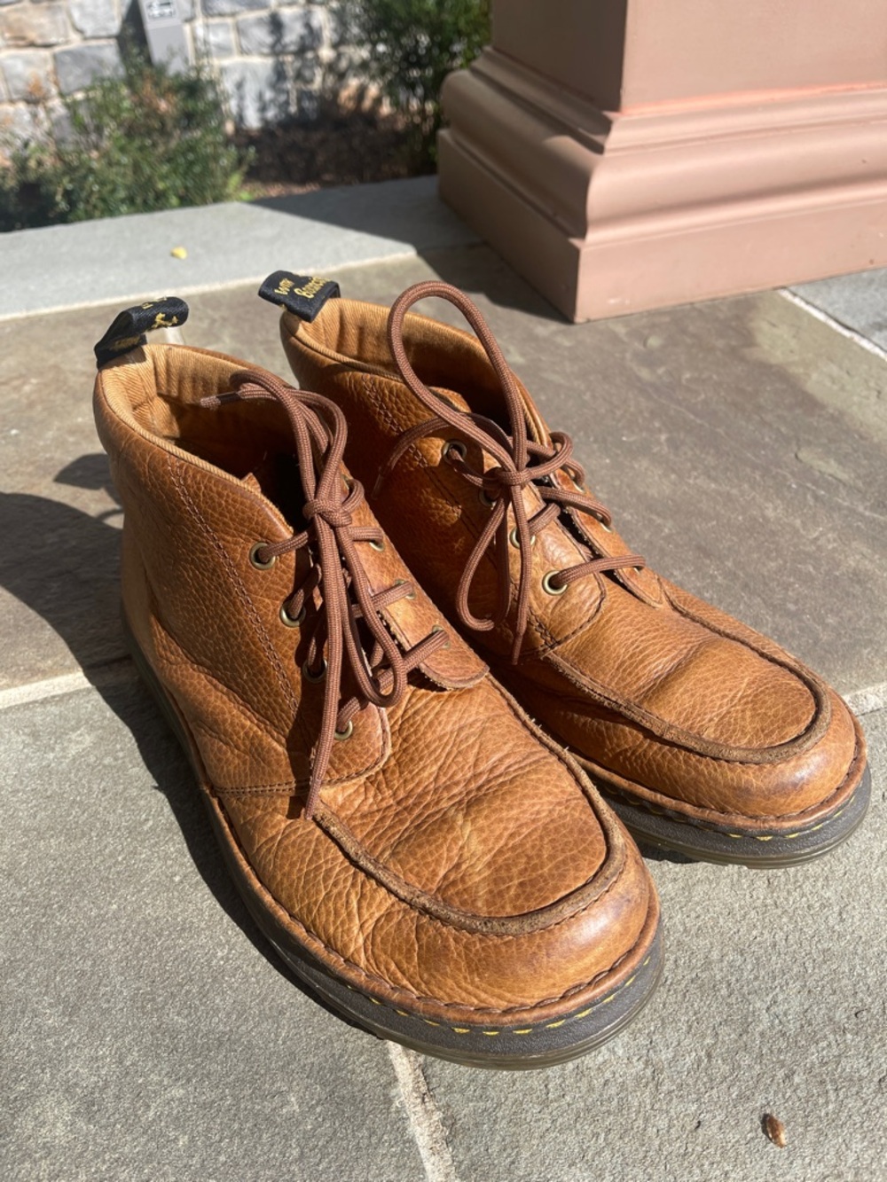 Dr Martens Air Waves with bouncing soles size 11
